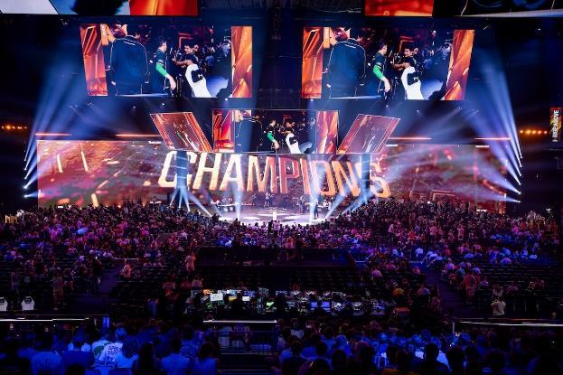 EWC 2026: Team Flash & Lê Quang Liêm giúp Việt Nam tỏa sáng 9 Toàn cảnh sân khấu chung kết hoành tráng tại giải đấu Esports World Cup 2026